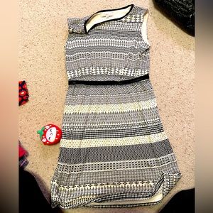 LOFT sleeveless lined dress